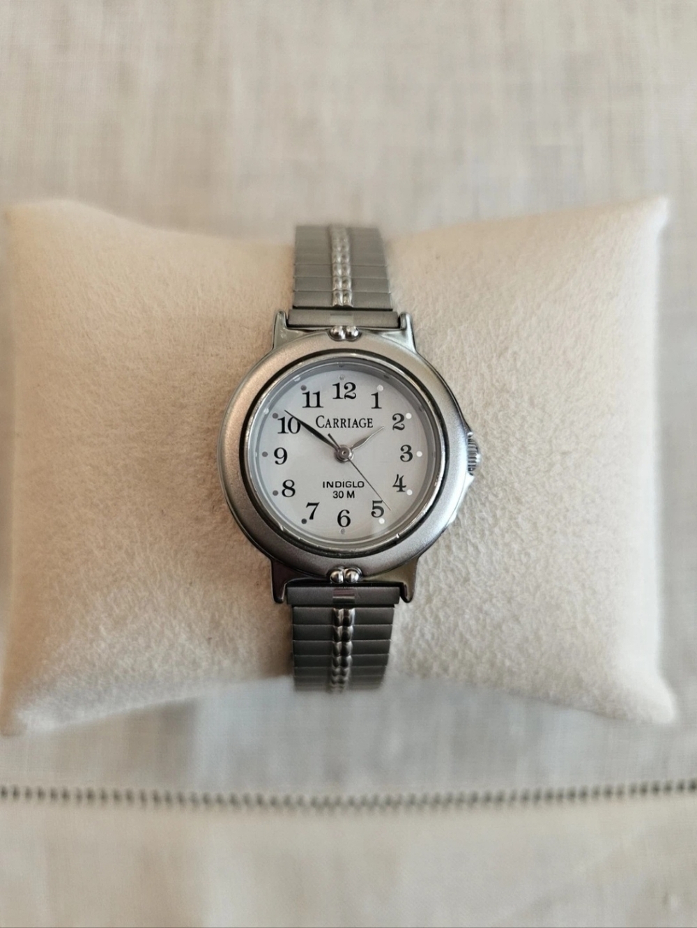 Vintage Timex Carriage Women's 26mm Silver Tone Indiglo Watch Stretch Band Works
